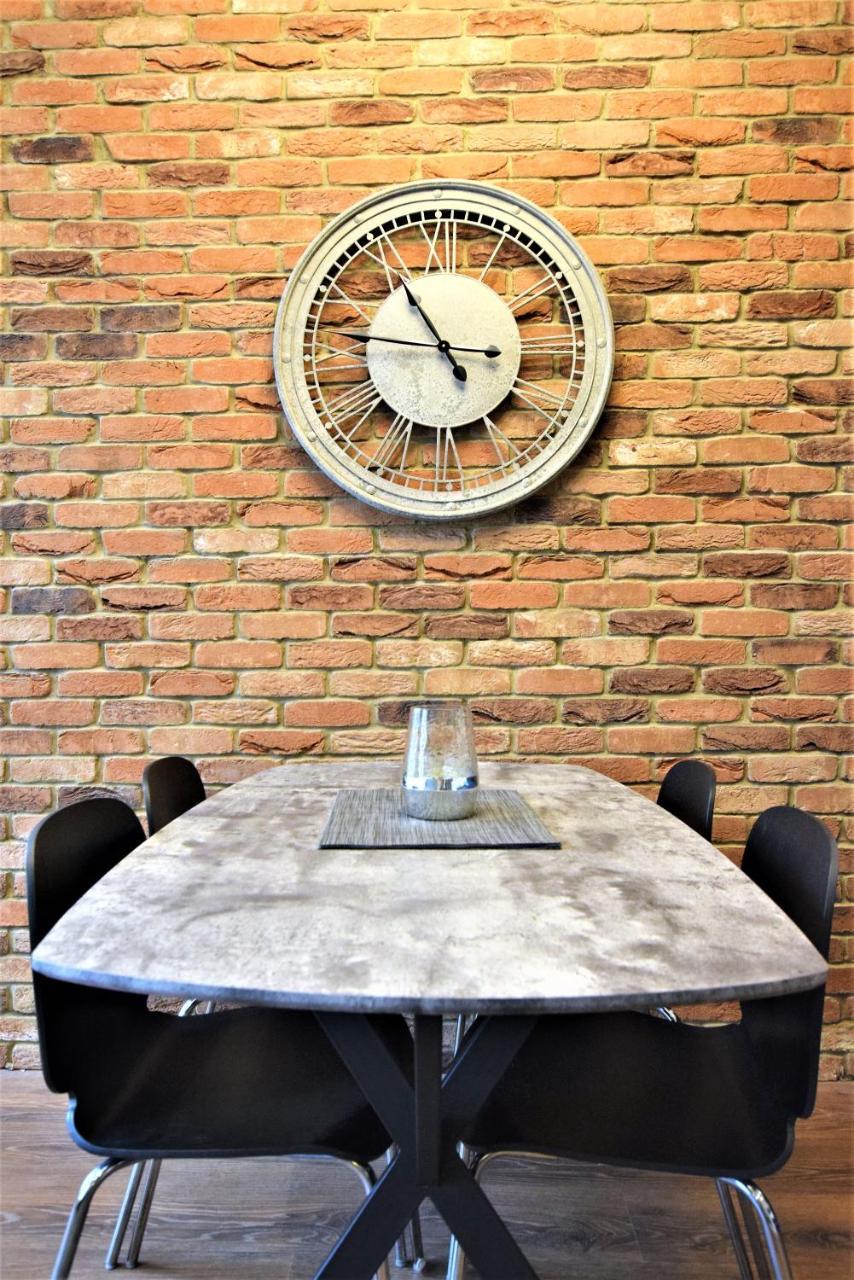 The Hubert - Your Apartment Бристоль Экстерьер фото